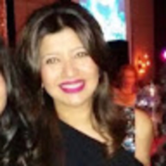 Meet your Posher, Monira - Picture 1 of 1